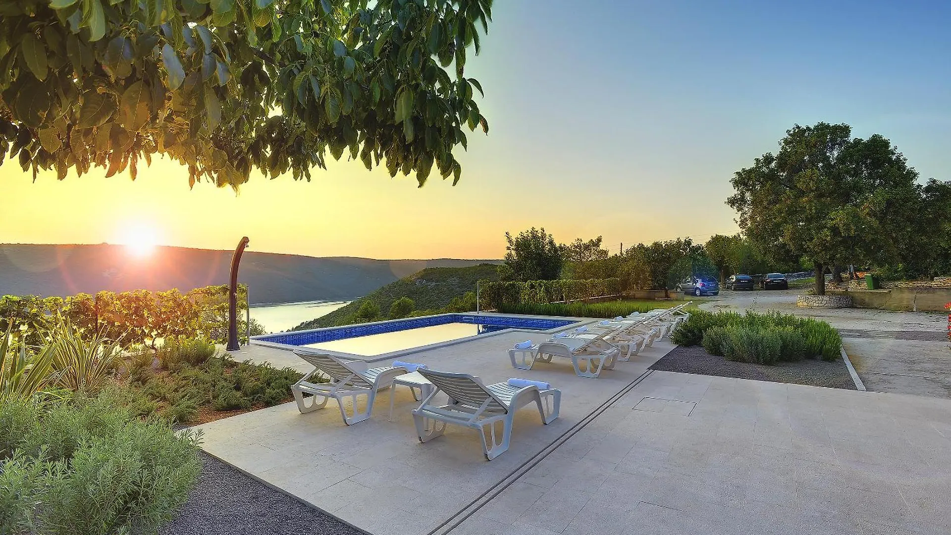 Villa Mytilus, A Beautiful Villa With A Fantastic Sea View Trgetari