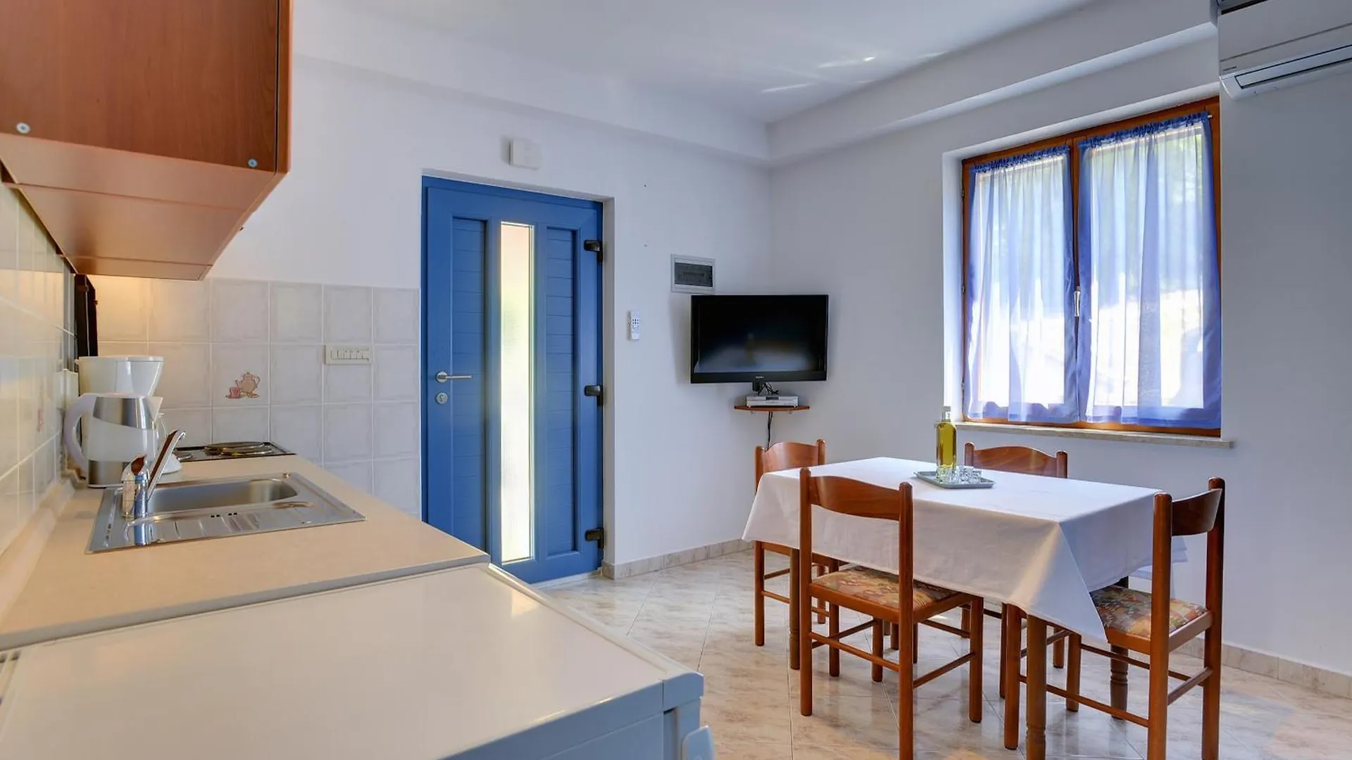Villa Mytilus, A Beautiful Villa With A Fantastic Sea View Trgetari Holiday home